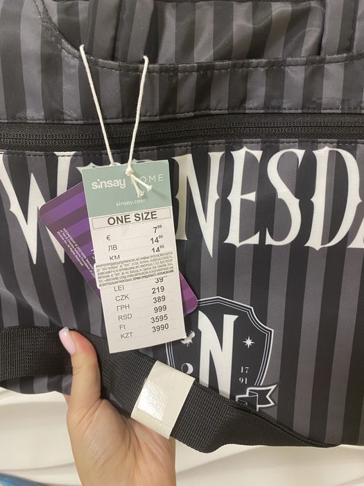 Чохол для ноутбука з принтом Wednesday