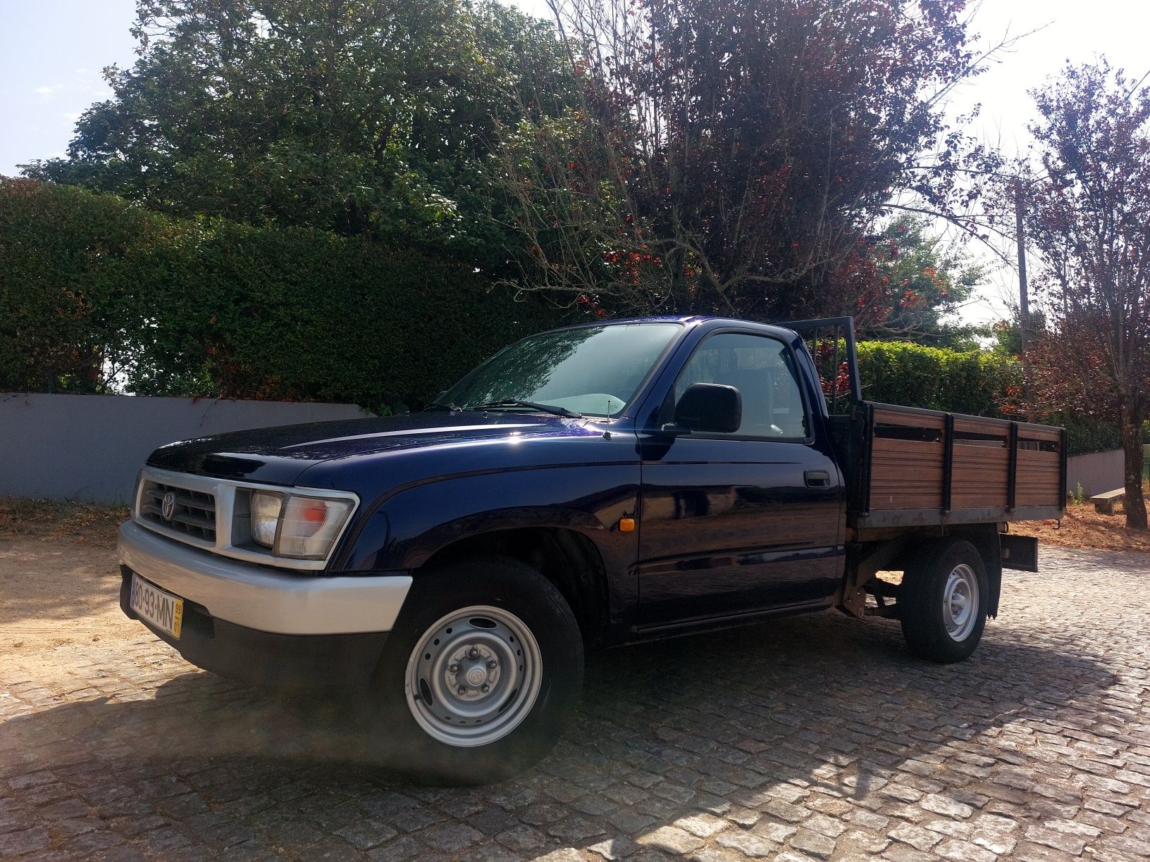 Toyota Hilux 2.4D