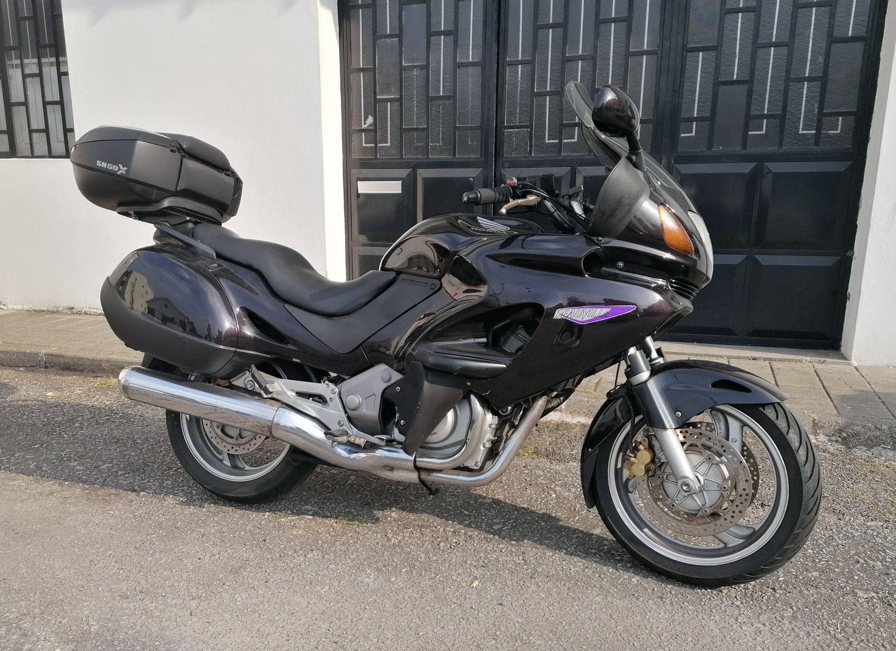 Honda Deauville 650