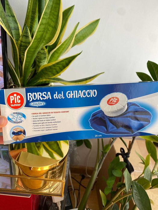 Torebka na lód wielorazowa do łagodzenia kontuzji sportowych niebieska