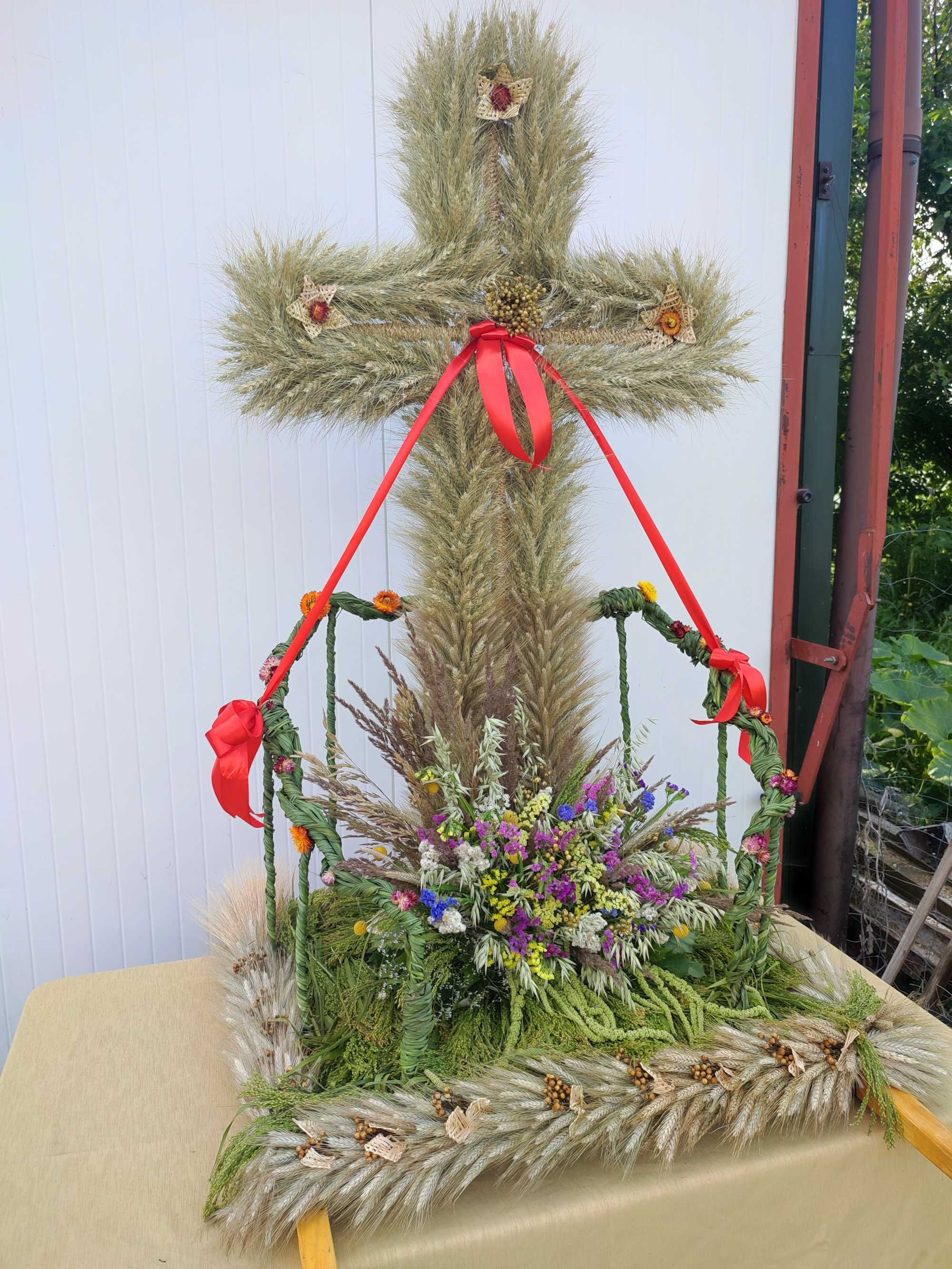 Świeży wieniec dożynkowy na sprzedaż