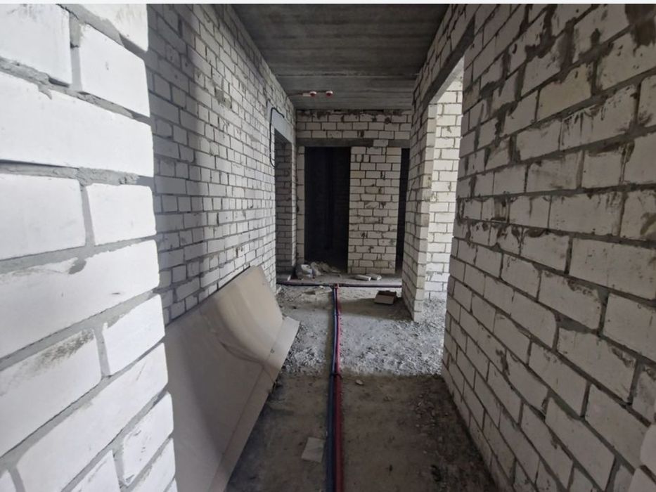 Новострой ЖК Мира-3 в продаже 2 ком квартира дом с коммуникациями .L