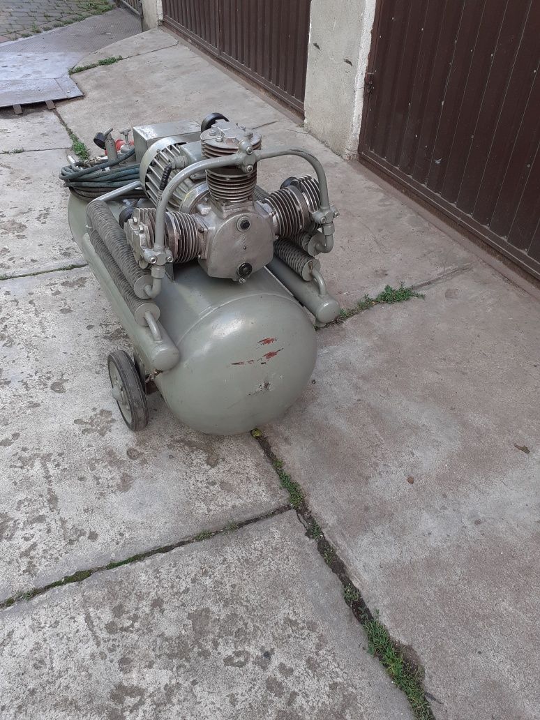 Sprężarka kompresor Aspa 3jw60 180 l