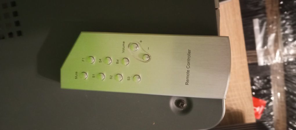 Wzmacniacz hybrydowy Xindak XA6200