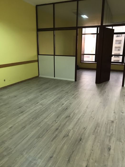 Alugo espaco escritorio