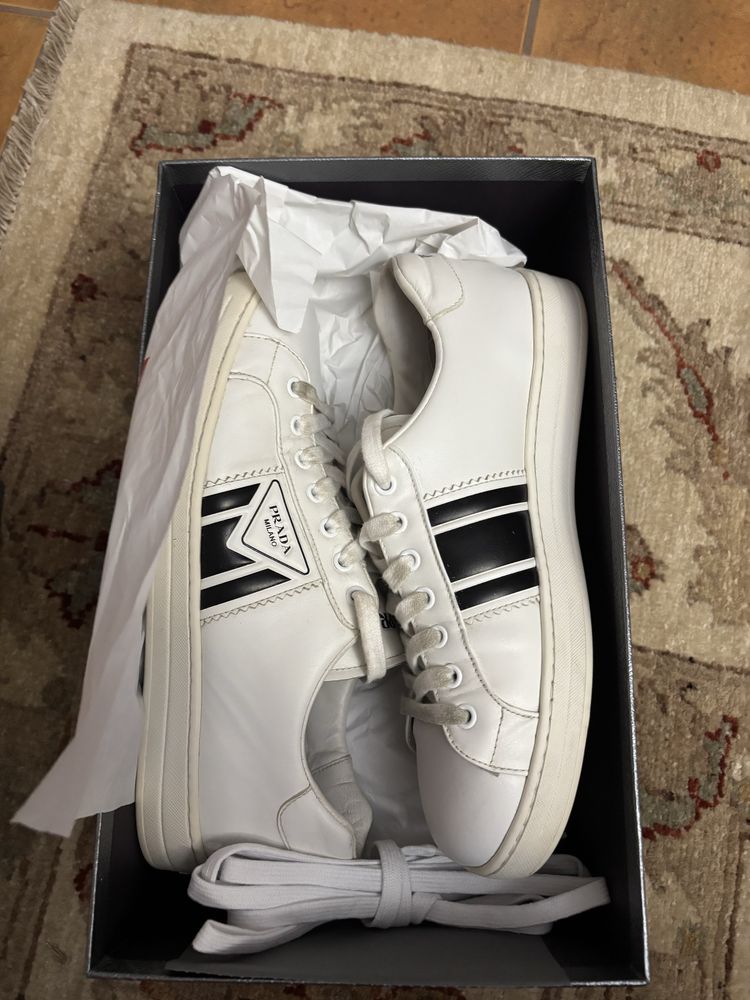 Sapatilhas PRADA Vitello Soft - n°40