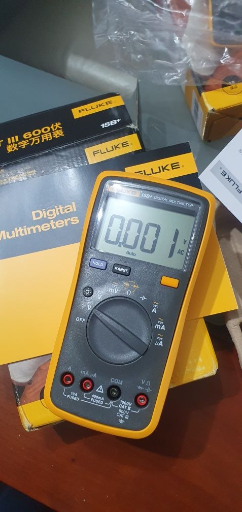Multímetro FLUKE 15B +