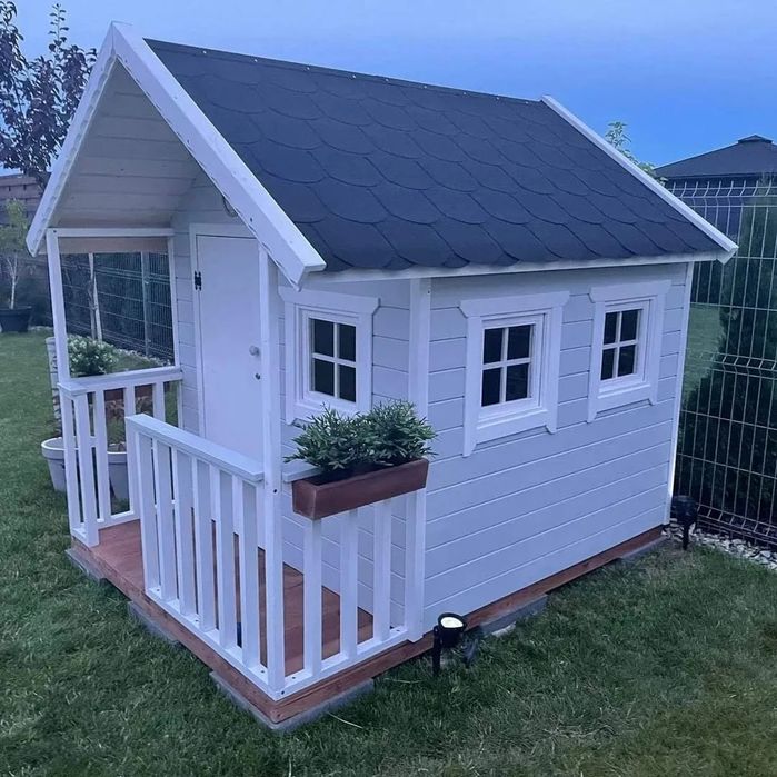 Plac  zabaw domek dla dzieci  drewniany