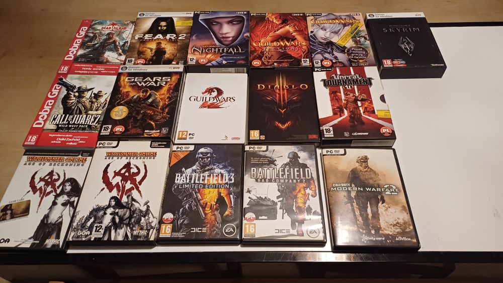 Zestaw 16 gier na PC wersje pudełkowe