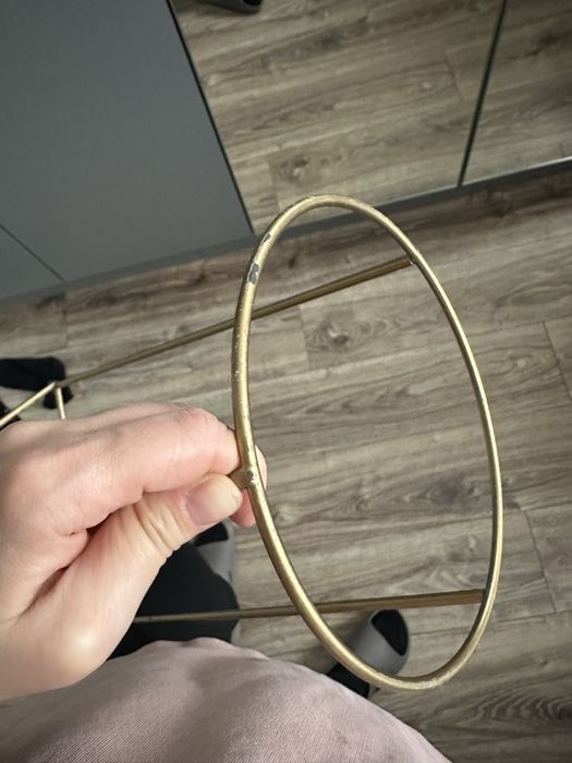 Dwie metalowe osłonki doniczki na stojakach styl loft