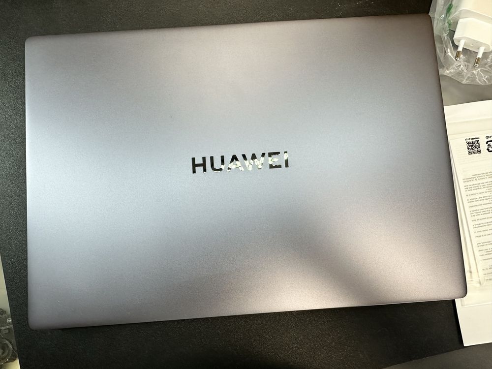 Nowy mocny laptop Huawei MateBook D16, 16GB, 512GB, i5-12gen,Gwarancja