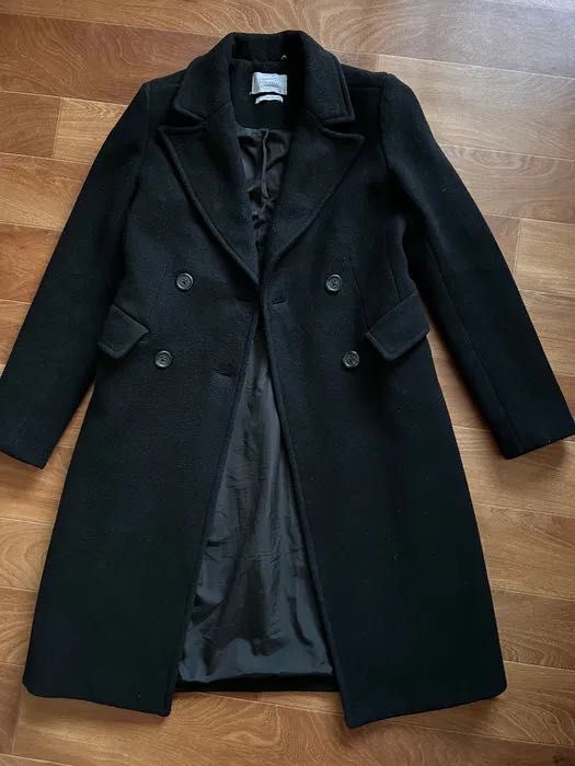 Чорне пальто Reserved ЗА ДОНАТ ДЛЯ ЗСУ
