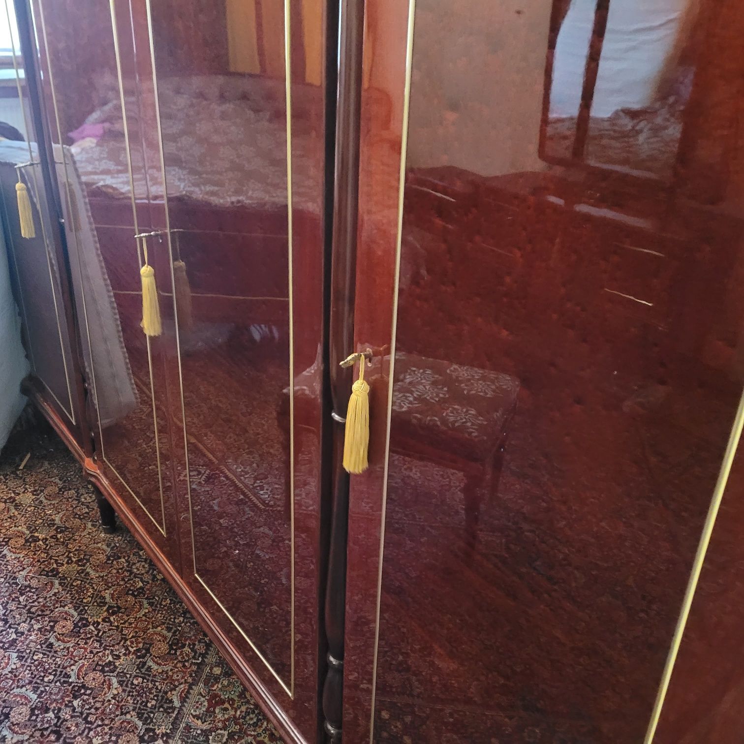 Meble do sypialni  komplet Regenzy mahoń połysk