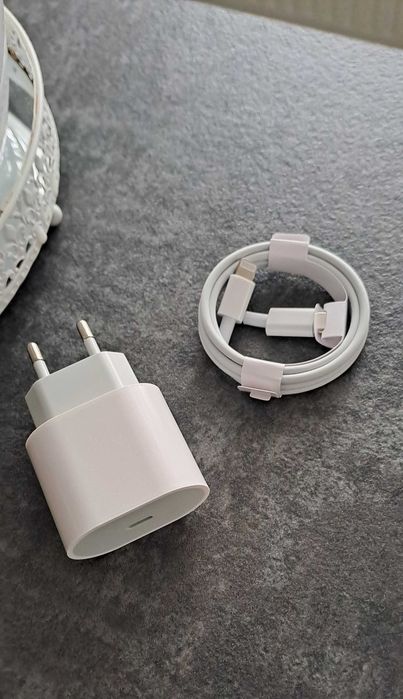 Ładowarka sieciowa do iPhone 20W + przewód kabel 1m