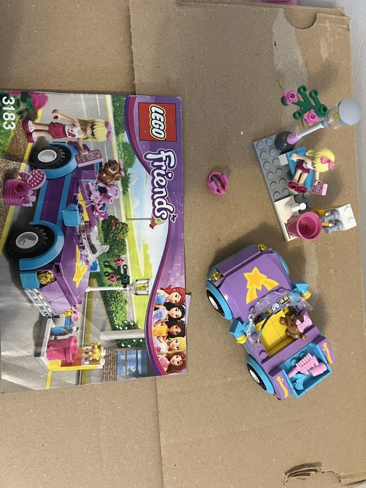 Zestaw Lego Friends samochód Stefanie