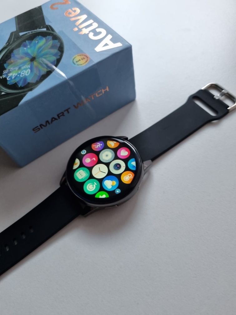 Smartwatch czarny SPORTOWY