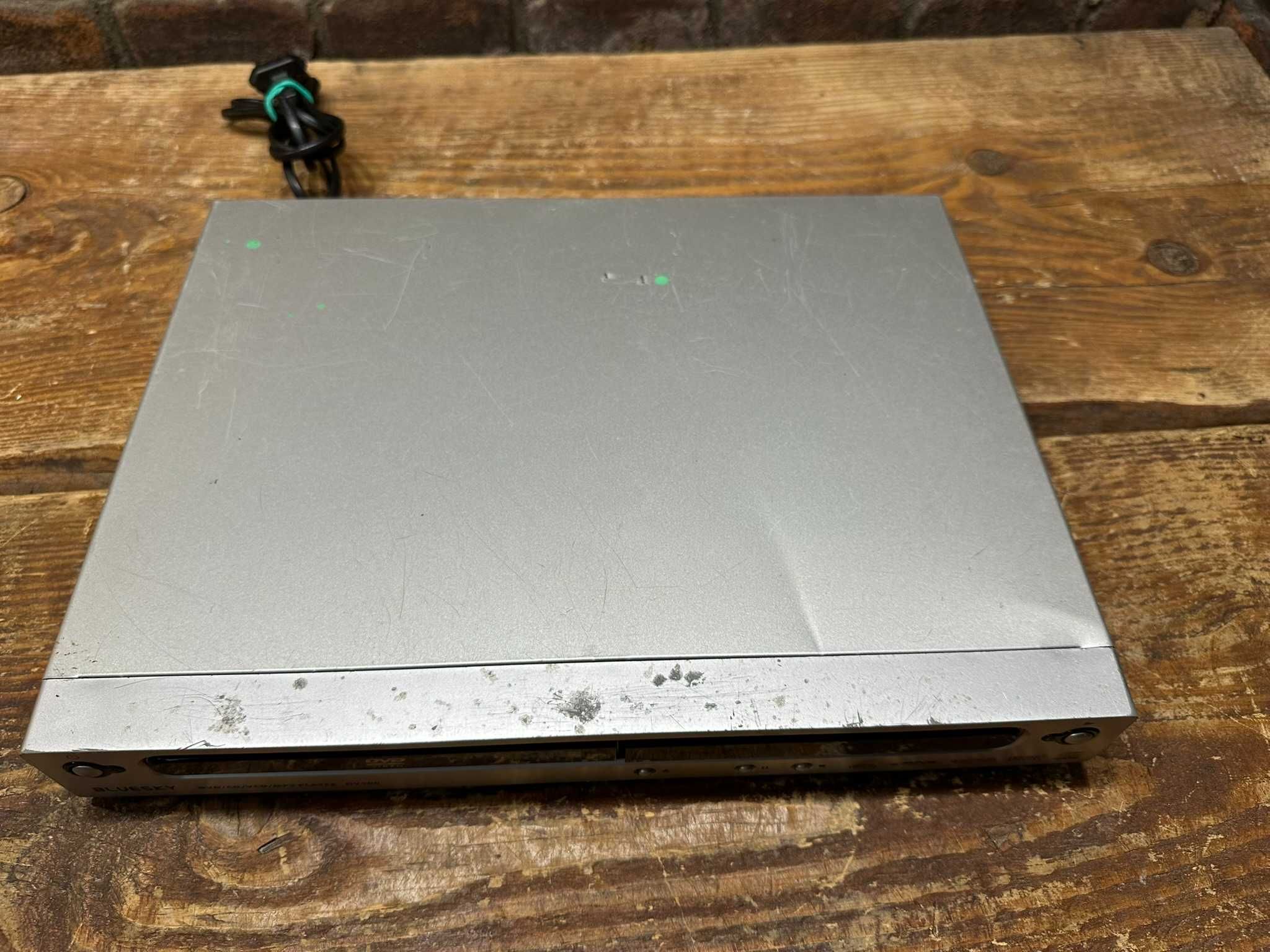 Odtwarzacz DVD Bluesky DV 900