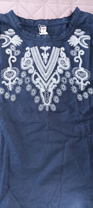 Вишиванка сучасна