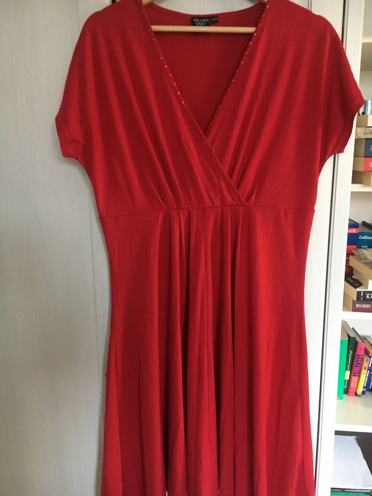 Czerwona sukienka rozmiar 42/44 Cellbes