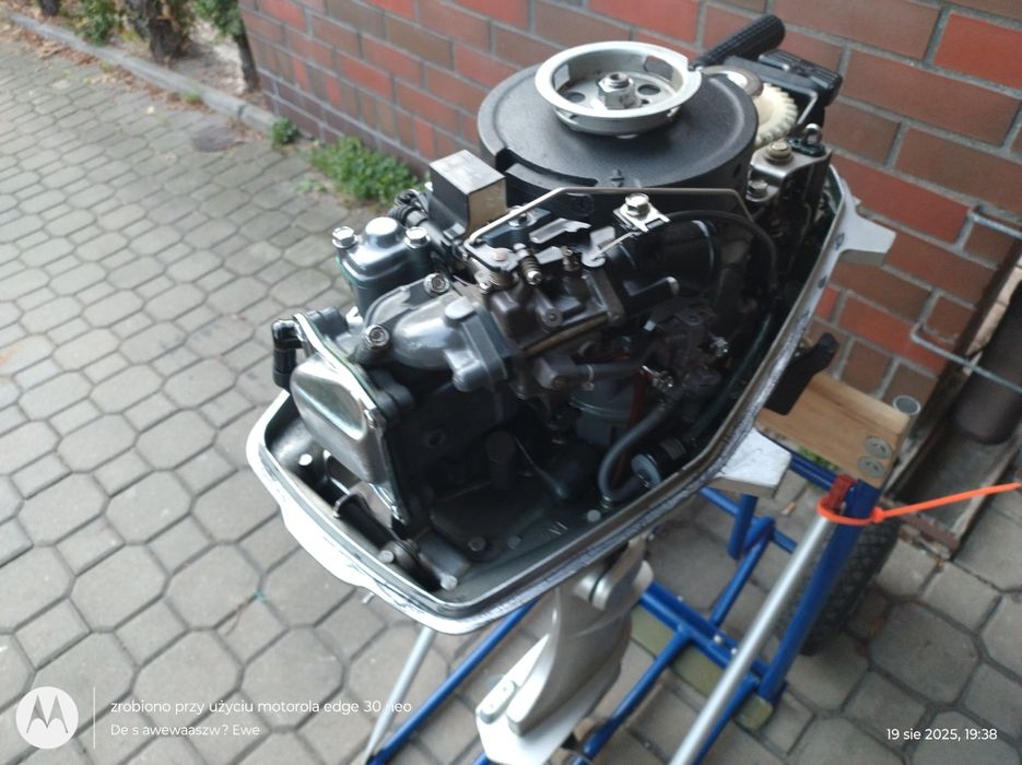 Silnik zaburtowy HONDA BF5, BF-5. Krótka stopa S. Ładowanie 3A.