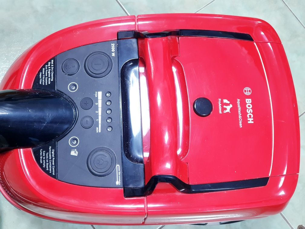 Пилосос миючий Bosch BWD 421 pet