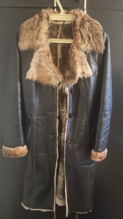 Продам дублёнку женскую теплую р.S, XS.