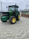 Трактор joнn Deere