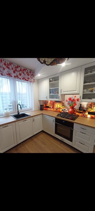 Wykończenia elektryk hydraulik glazurnik montaż paneli drzwi malowanie