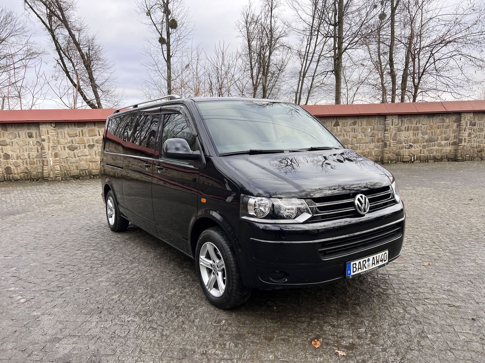 Volkswagen Caravelle 2014