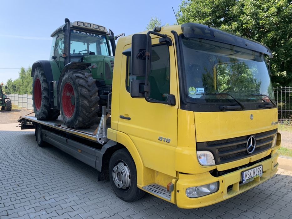 Transport Ciągników Maszyn Rolniczych Auto Holowanie Busów Laweta