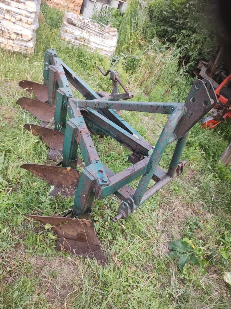 Pług 5 skibowy podorywkowy