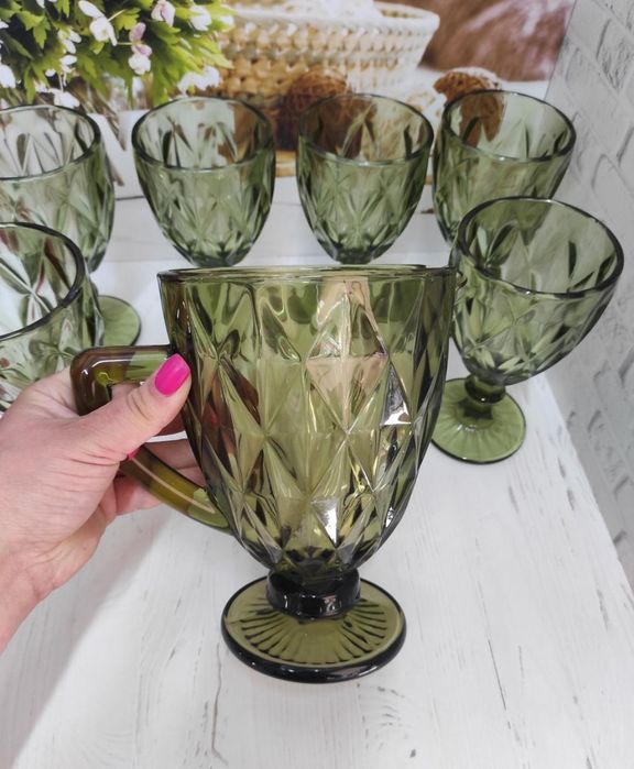 Набір бокалів та глечик