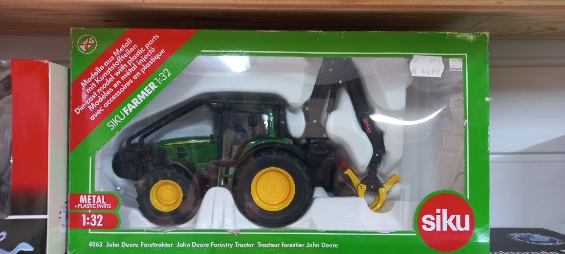 Siku 1:32 FARMER 4063 traktor john deere 7530