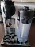 Ekspres delonghi kapsułkowy
