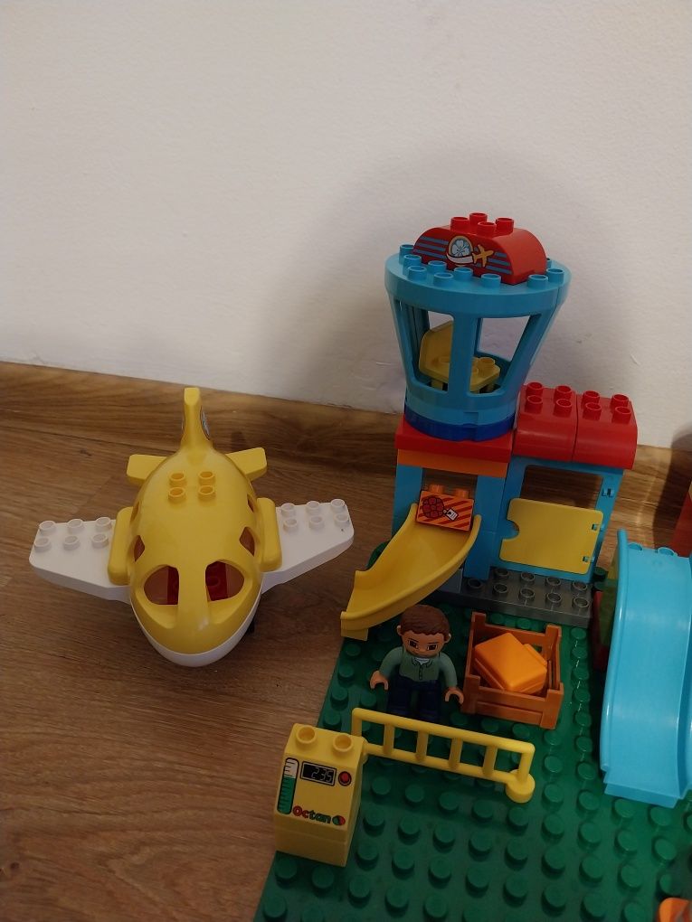 Lego duplo lotnisko domek pociag Mega zestaw