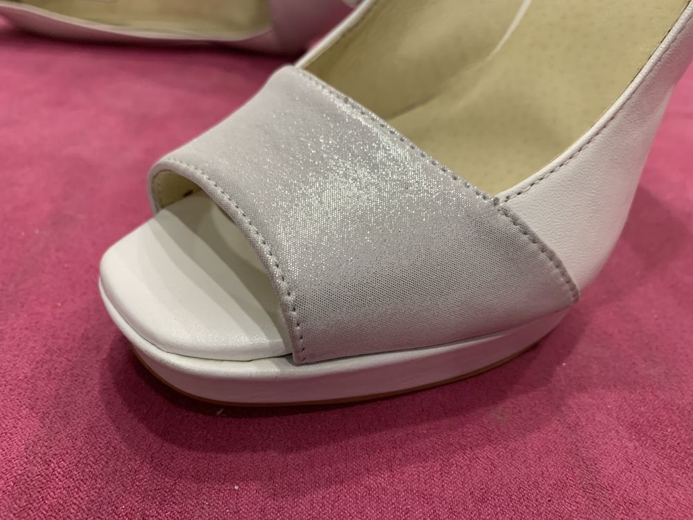 Buty ślubne LaBoda C-279/2 r.38 Białe - WYPRZEDAŻ
