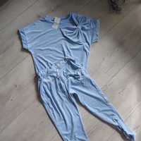 Welurowy dres babyblue