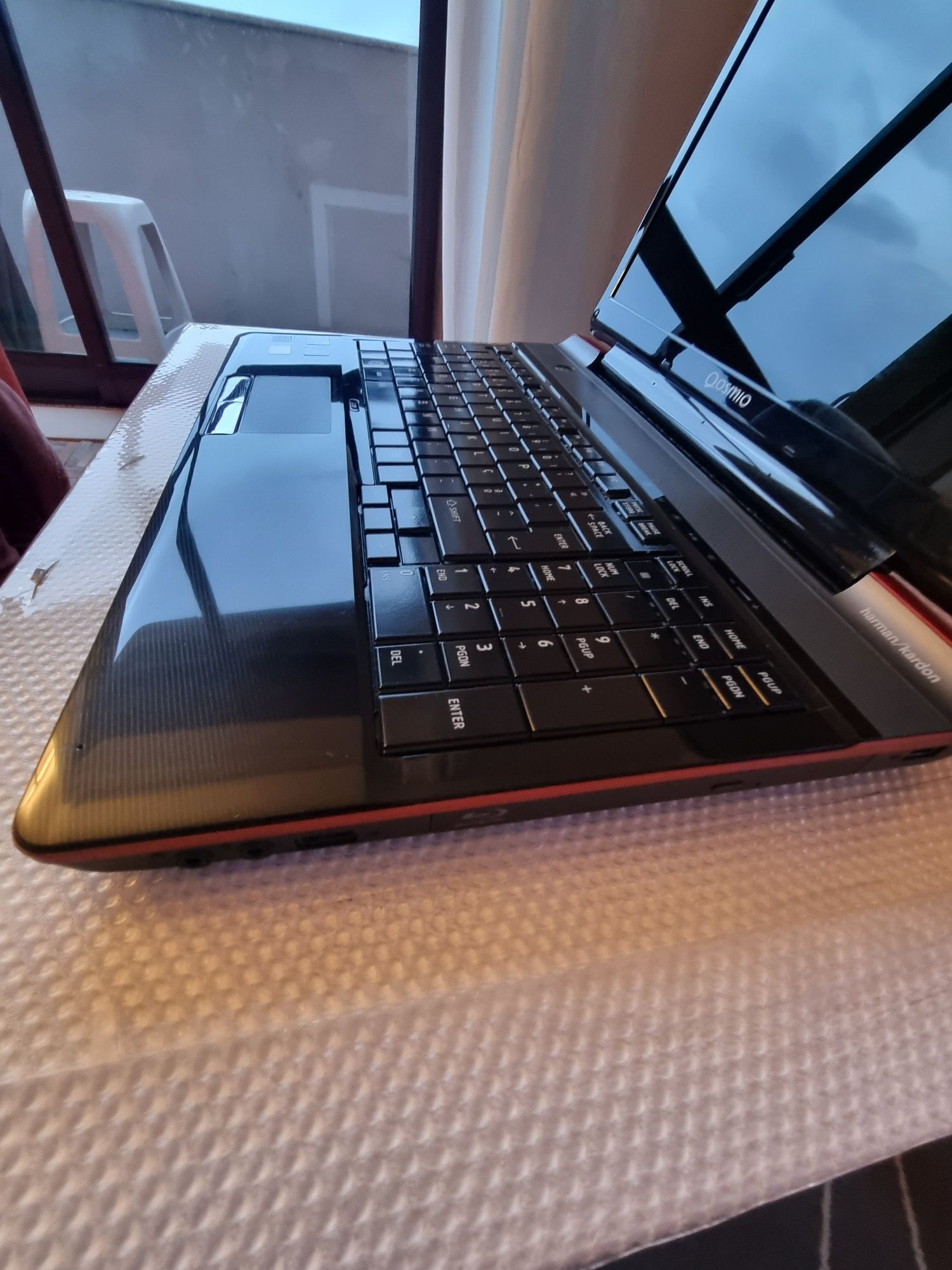 Portátil Toshiba Qosmio F60-14Q, [Ram-8GB], [Intel i7], [SSD-250GB]