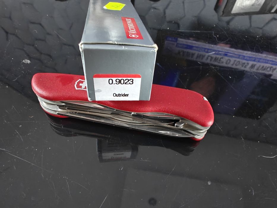 Victorinox 0.9023