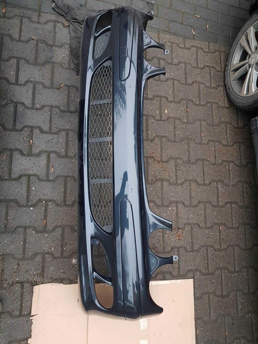 przedni zderzak mercedes 211 elegance c189 idealny do zalozenia w211