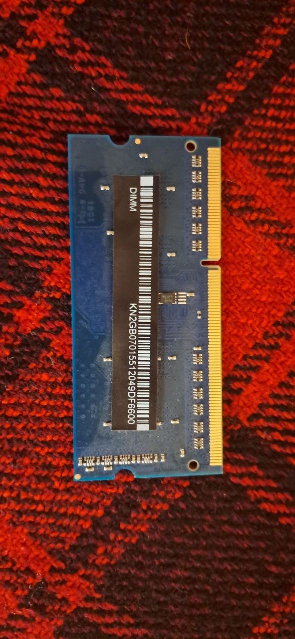 Оперативна пам’ять Kingston 2GB DDR3