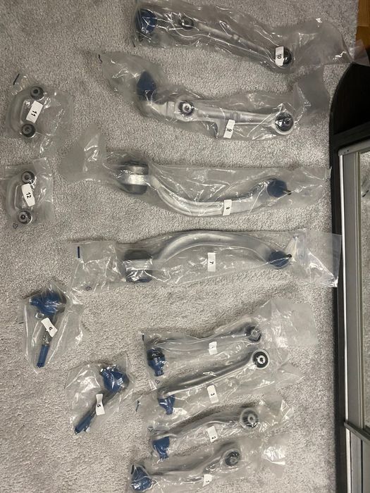 Продам ричаги на машину Ауди а4б6