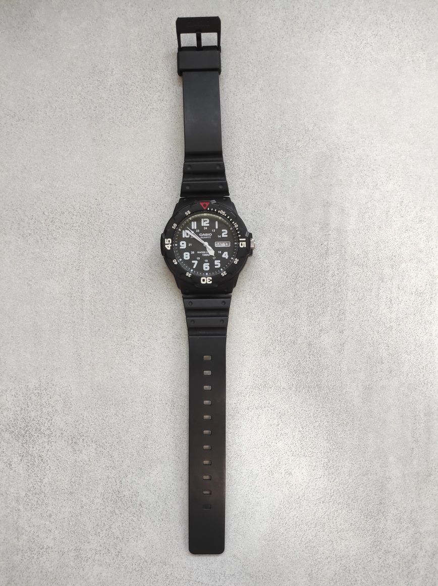 Годинник casio MRW-200H