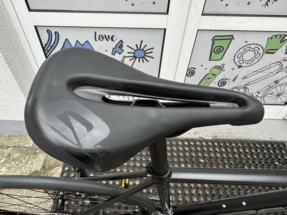 Rower Szosowy Apex Edge Tiagra Disc