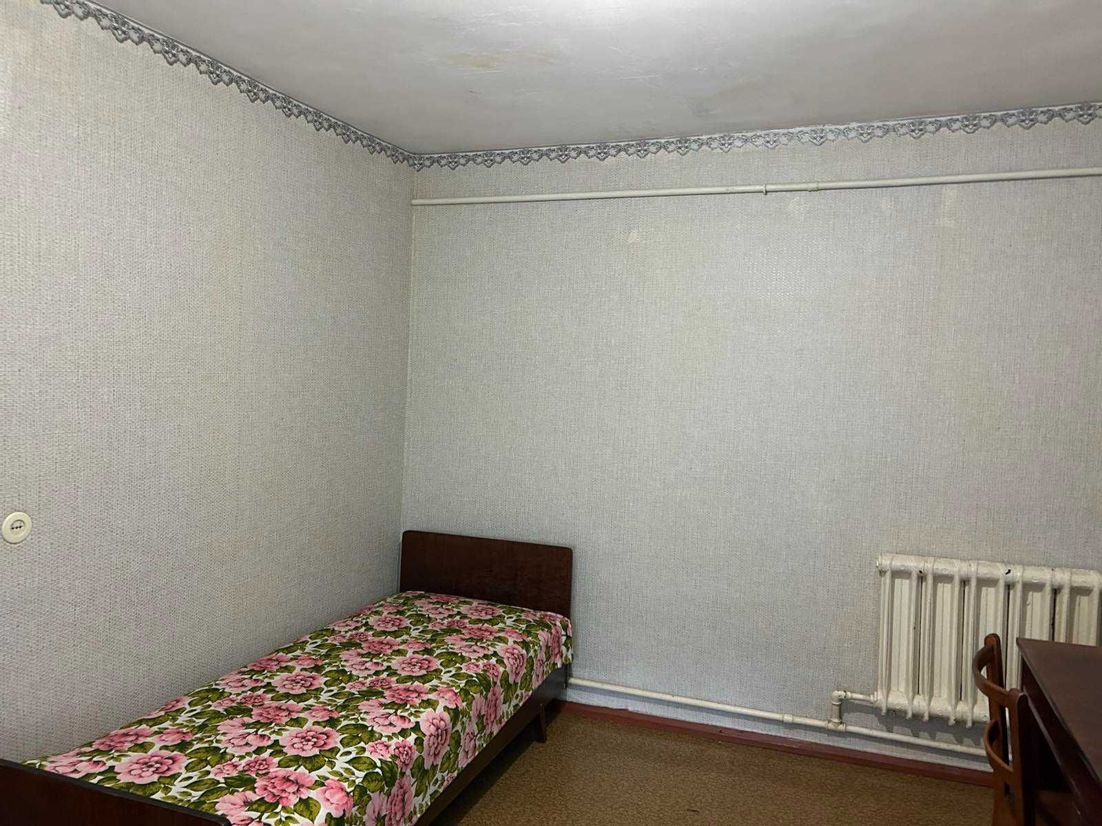 Продам 2/3 домовладения - ул. Станичная-р-н Гагарина, въезд и гараж!