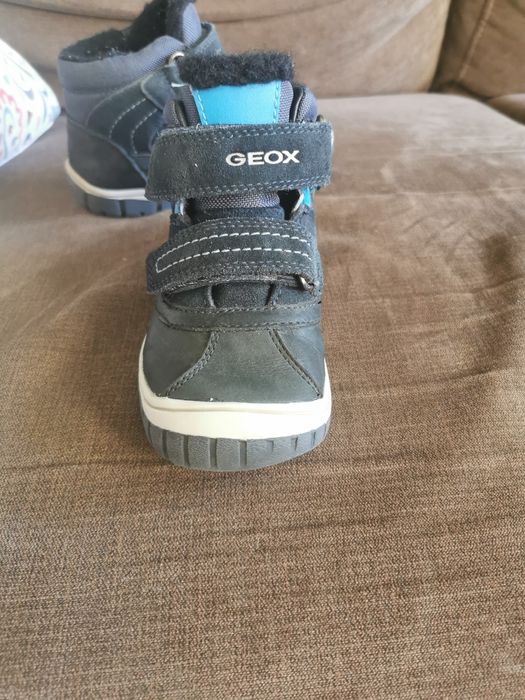 Buty dziecięce geox  25
