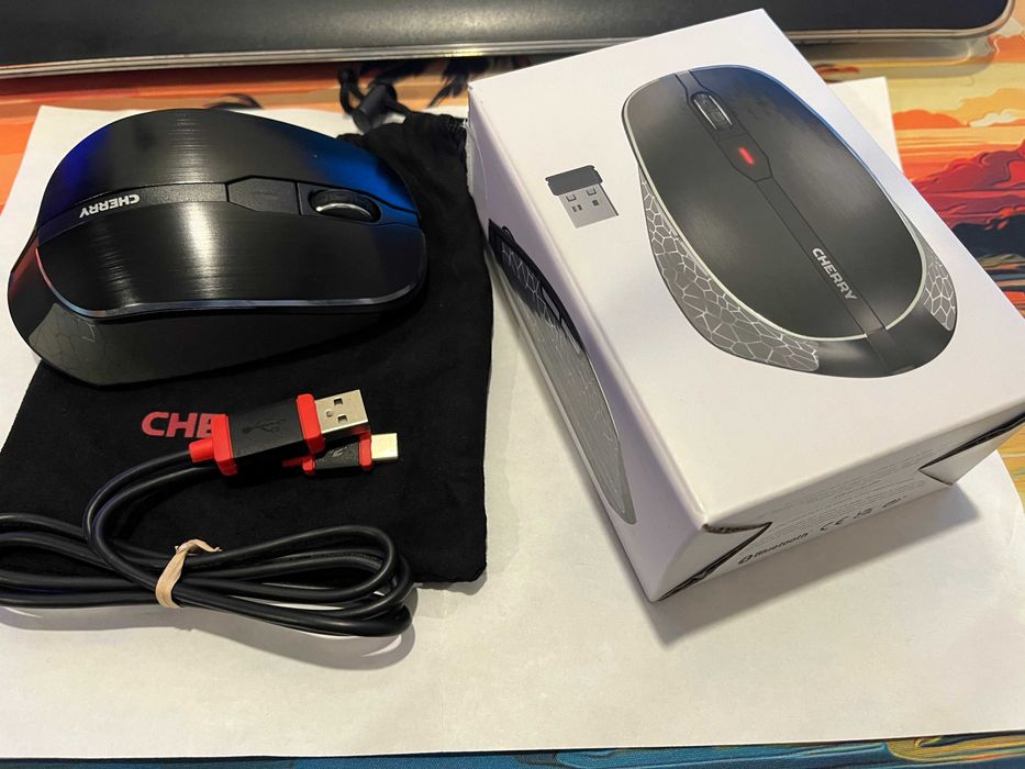 Rato wireless com bateria interna Cherry MW 8C Ergo64354223025922121