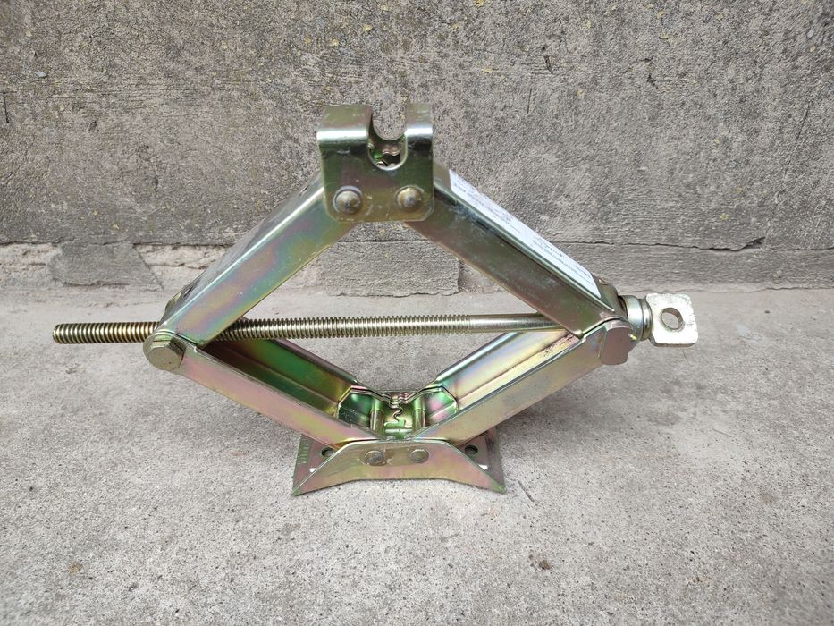 Домкрат Daewoo matiz део матіз