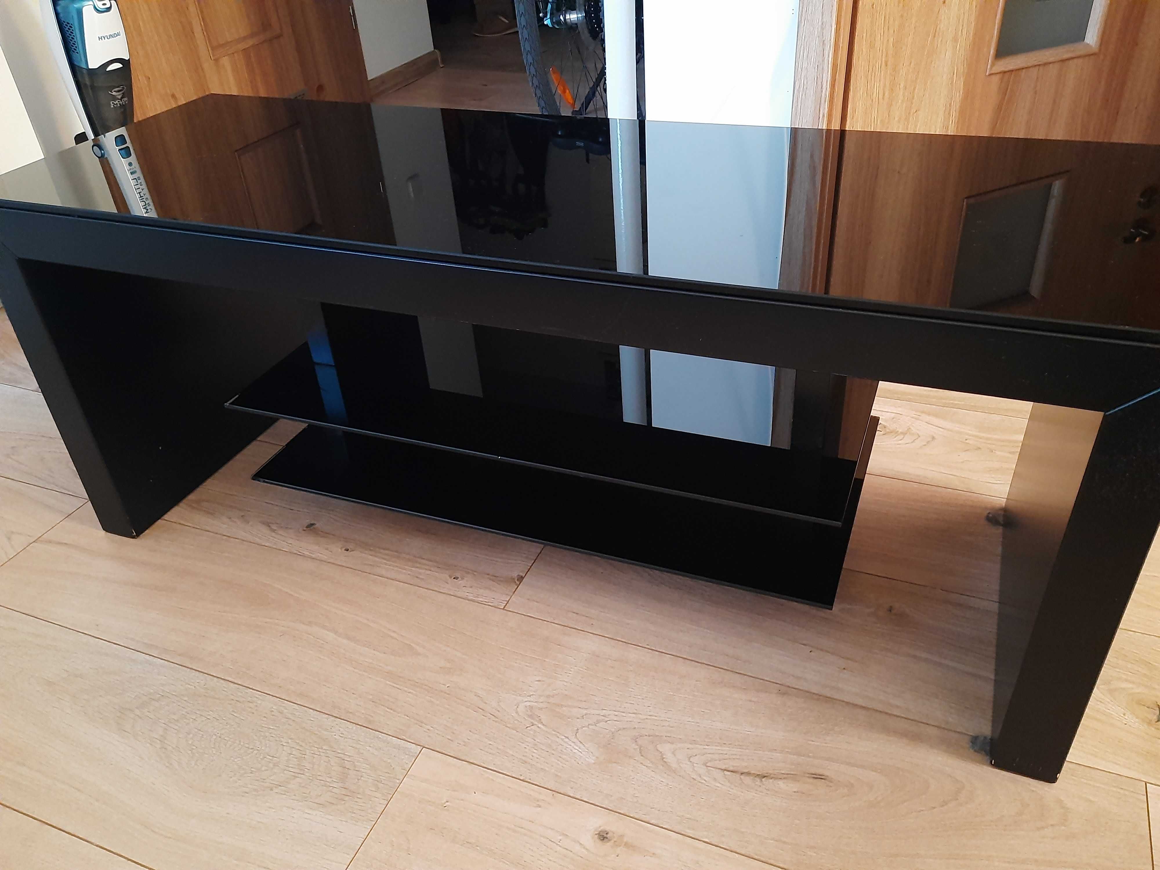 Stolik pod telewizor