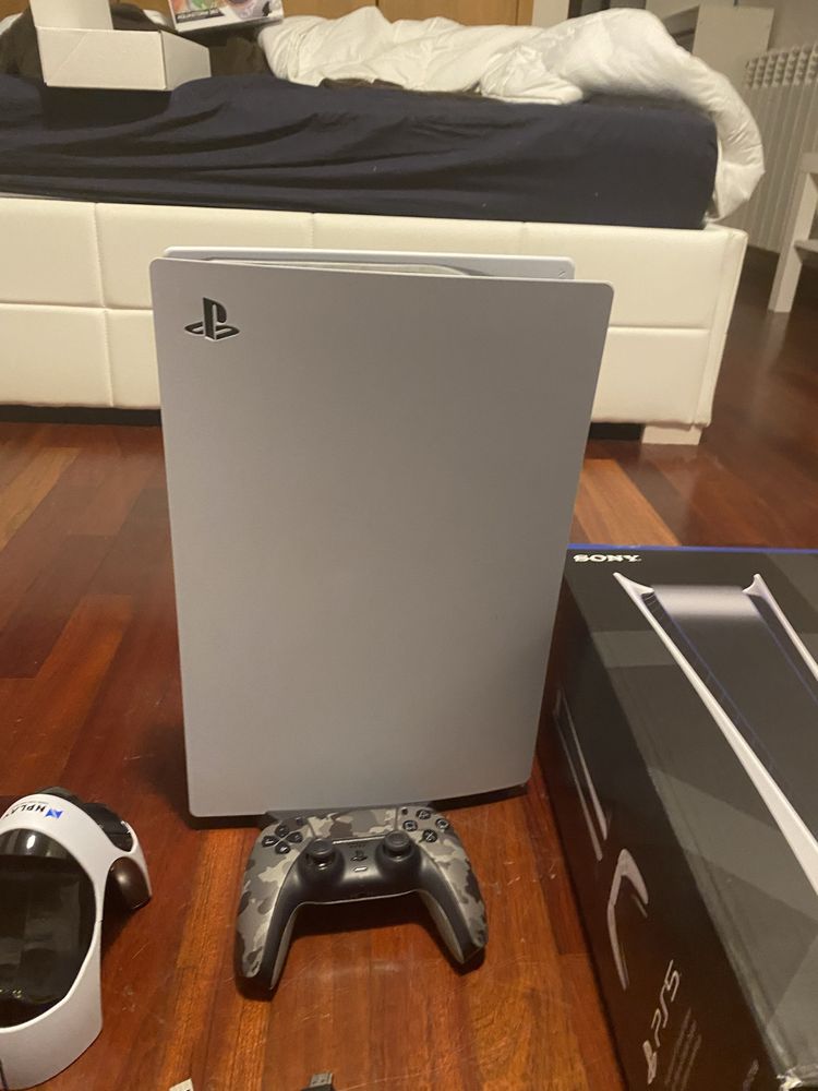 ps5 digital com comando e charging dock na caixa